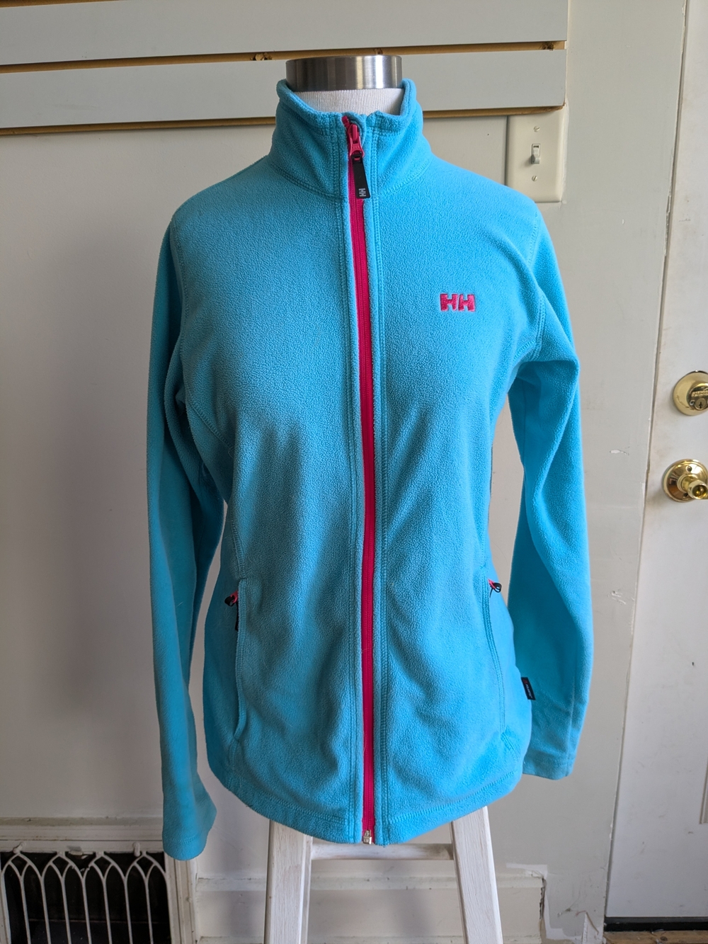 Helly Hansen Aqua Blue Fleece Jacket with Pink Trim Woman's Size Large